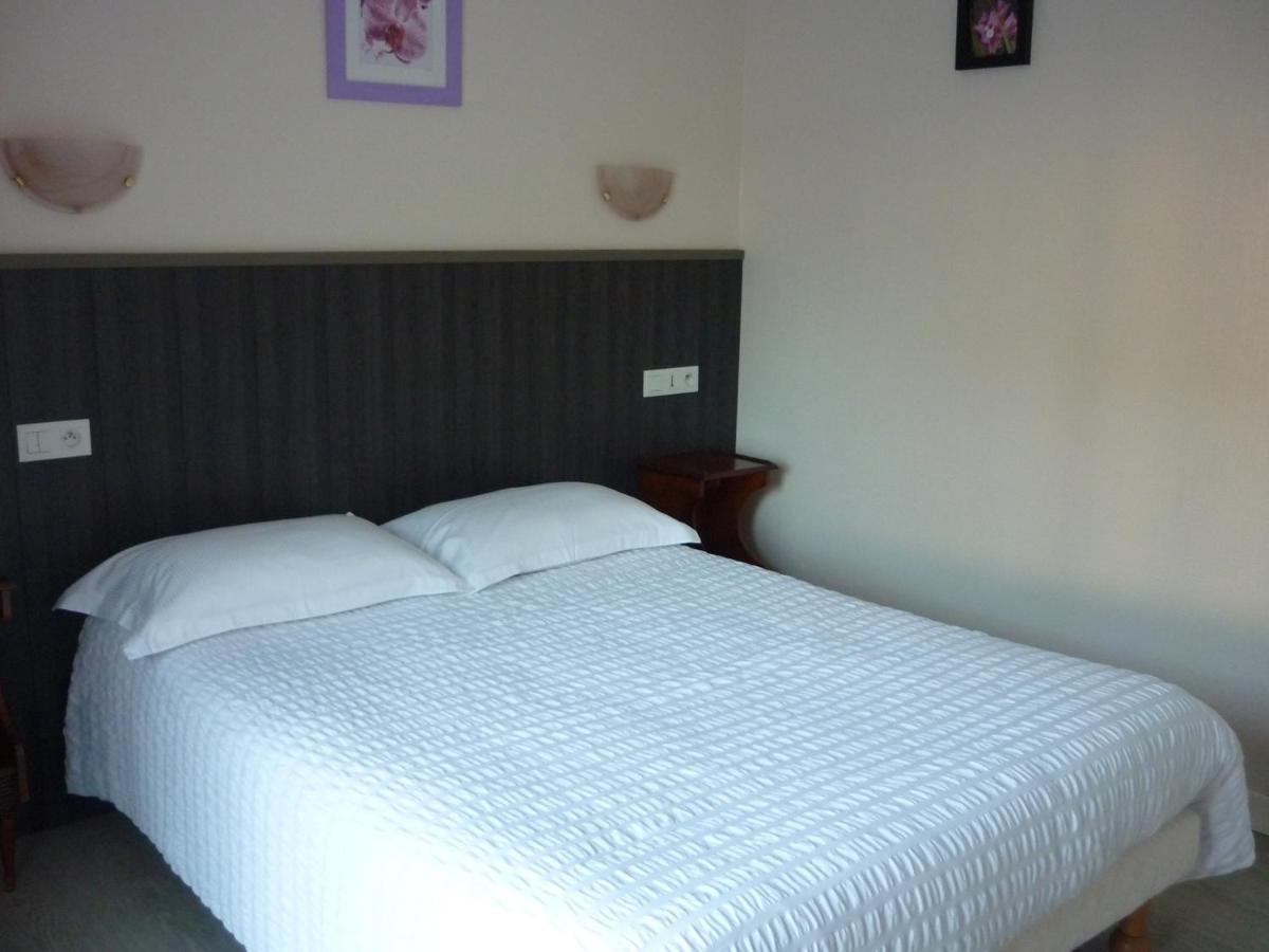 Hotel Les Voisins Beaucemaine Ploufragan Esterno foto