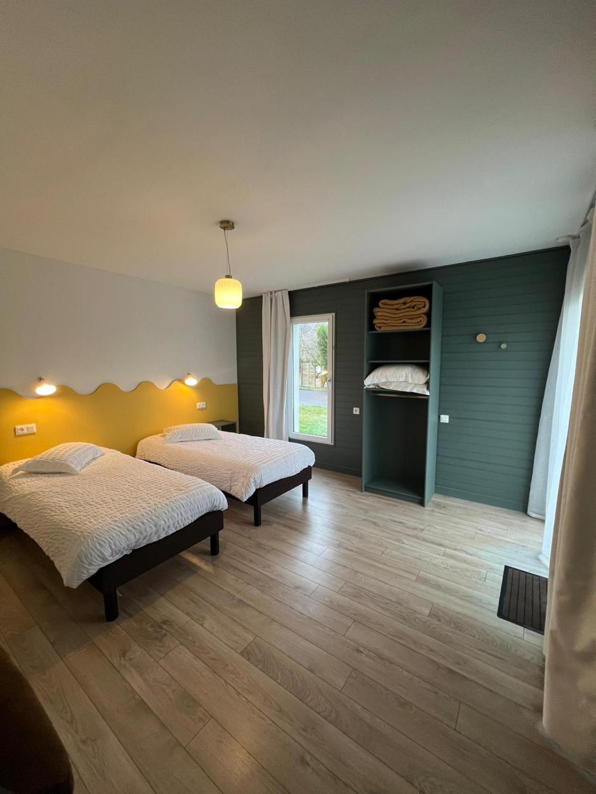 Hotel Les Voisins Beaucemaine Ploufragan Esterno foto
